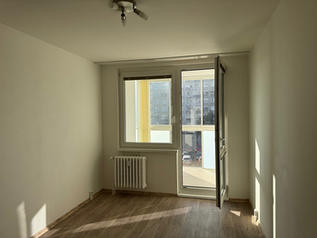 pokoj s lodžií - Pronájem bytu 3+kk v osobním vlastnictví 66 m², Praha 6 - Řepy