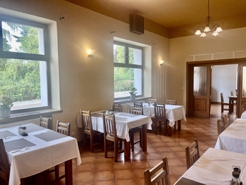 Pronájem restaurace 310 m², Mnichovo Hradiště