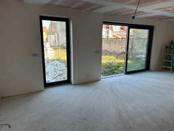 Kuchyně současný stav - Prodej domu 215 m², Měnín