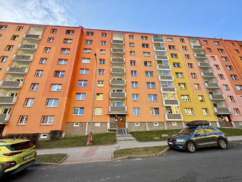 Prodej bytu 2+1 v osobním vlastnictví 60 m², Chomutov