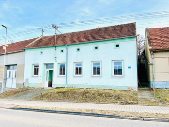 Prodej domu 153 m², Brankovice