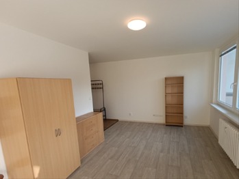 Pronájem bytu 1+kk v družstevním vlastnictví 33 m², Teplice