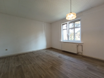 pokoj 3 - Pronájem bytu 3+1 v osobním vlastnictví 85 m², Teplice