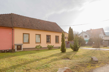 Prodej domu 90 m², Dolní Loučky