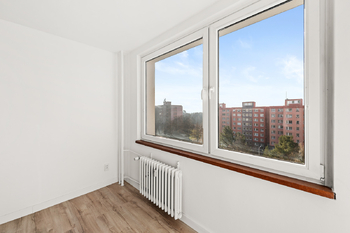 Prodej bytu 1+1 v osobním vlastnictví 31 m², Praha 8 - Troja