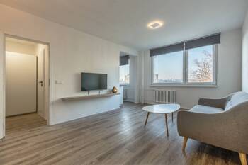 Prodej bytu 1+1 v osobním vlastnictví 38 m², Praha 4 - Krč