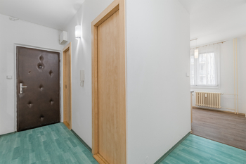 Prodej bytu 3+1 v osobním vlastnictví 66 m², Starý Plzenec