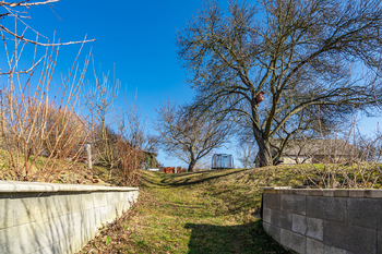 Rodinný dům ke kompletní rekonstrukci, Laškov - Prodej domu 200 m², Laškov