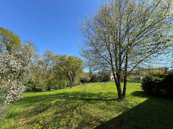 Prodej pozemku 1774 m², Svinaře