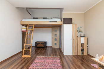 Pokoj - Prodej bytu 3+1 v osobním vlastnictví 77 m², Roudnice nad Labem
