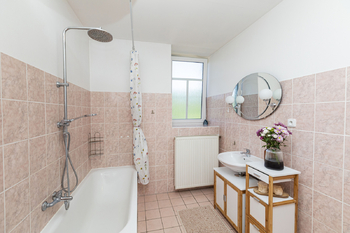 Koupelna - Prodej bytu 3+1 v osobním vlastnictví 77 m², Roudnice nad Labem