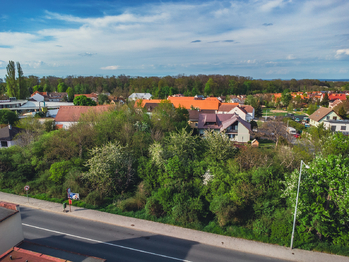 Prodej pozemku 2143 m², Praha 9 - Satalice