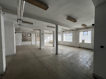 Pronájem skladovacích prostor 700 m², Beroun