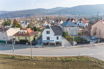 Prodej domu 110 m², Řevnice