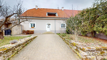 Prodej domu 203 m², Kamenné Žehrovice