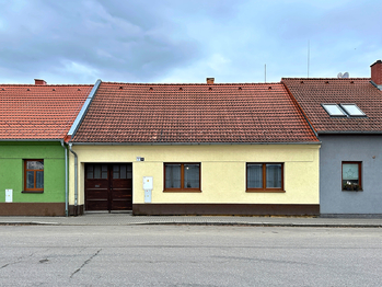 Prodej domu 300 m², Kocelovice