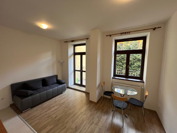 Pronájem bytu 1+kk v osobním vlastnictví 43 m², Beroun