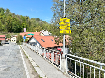 Prodej pozemku 1606 m², Český Šternberk