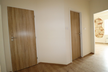 Chodba - Pronájem bytu 3+kk v osobním vlastnictví 58 m², Praha 5 - Zličín