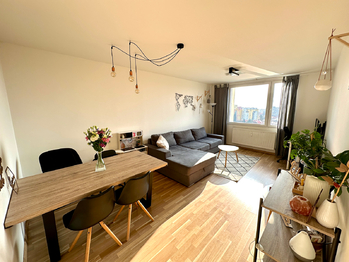 Prodej bytu 3+1 v osobním vlastnictví 63 m², Praha 4 - Chodov