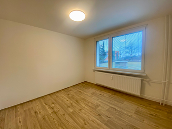 Rohová ložnice - Pronájem bytu 3+1 v osobním vlastnictví 74 m², Zlín