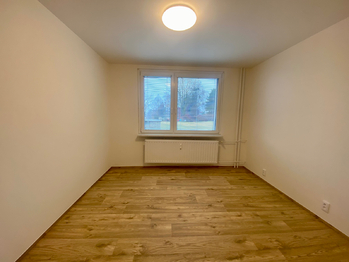 Rohová ložnice - Pronájem bytu 3+1 v osobním vlastnictví 74 m², Zlín