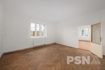 Prodej bytu 2+1 v osobním vlastnictví 126 m², Praha 10 - Hostivař