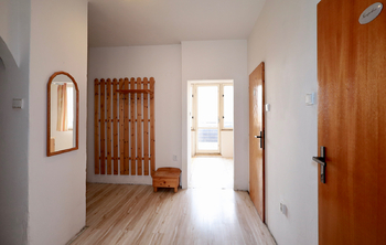 Prodej bytu 2+1 v osobním vlastnictví 82 m², Praha 4 - Podolí