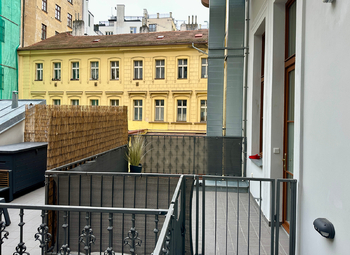 Prodej bytu 2+kk v osobním vlastnictví 74 m², Praha 1 - Nové Město