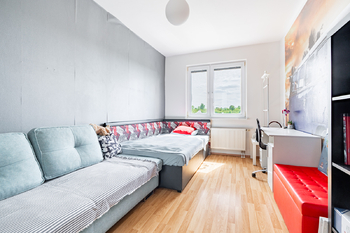 Pokoj 3 - Prodej bytu 4+kk v osobním vlastnictví 102 m², Praha 10 - Uhříněves