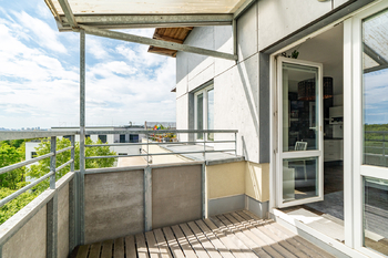 Balkón - Prodej bytu 4+kk v osobním vlastnictví 102 m², Praha 10 - Uhříněves