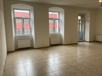 Pronájem bytu 2+kk v osobním vlastnictví 95 m², Plzeň