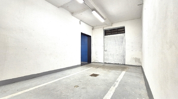 prostor  C - Pronájem výrobních prostor 385 m², Louny