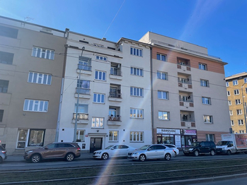 Pronájem bytu 1+1 v osobním vlastnictví 52 m², Praha 10 - Strašnice