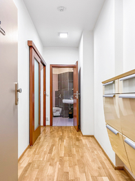 Pronájem bytu 2+kk v osobním vlastnictví 57 m², Praha 9 - Střížkov