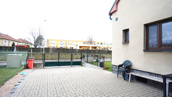 Prodej domu 320 m², Úhřetice