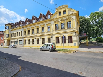 Prodej restaurace 986 m², Krupka
