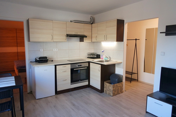 Pronájem bytu 2+kk v osobním vlastnictví 55 m², Hradec Králové