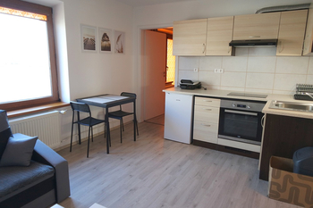 Pronájem bytu 2+kk v osobním vlastnictví 37 m², Hradec Králové