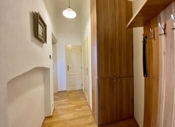 Pronájem bytu 1+1 v osobním vlastnictví 50 m², Praha 1 - Staré Město