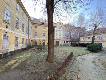 Pronájem bytu 1+1 v osobním vlastnictví 50 m², Praha 1 - Staré Město