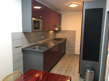 Pronájem bytu 3+1 v družstevním vlastnictví 77 m², Praha 4 - Modřany