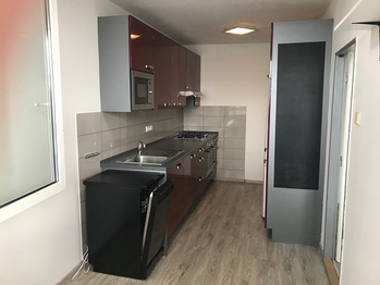 Pronájem bytu 3+1 v družstevním vlastnictví 77 m², Praha 4 - Modřany
