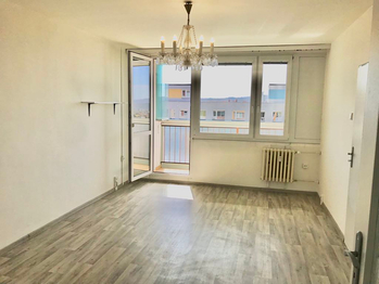 Pronájem bytu 3+1 v družstevním vlastnictví 77 m², Praha 4 - Modřany