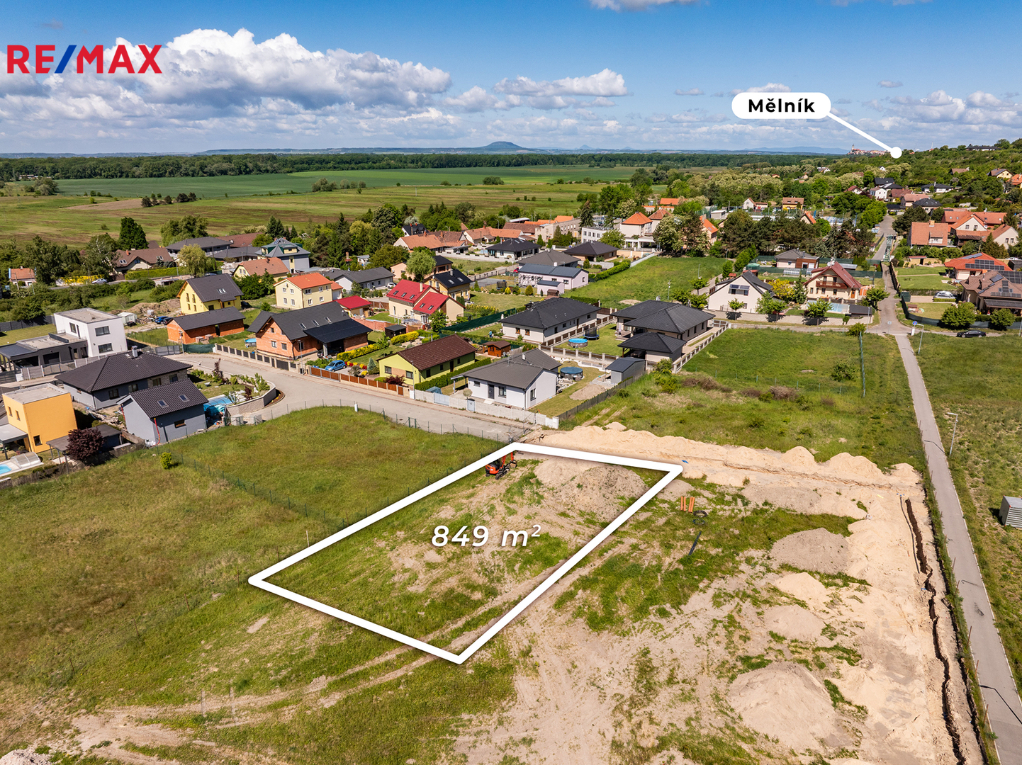 Prodej pozemku, 849 m2, Kly