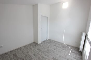 Pronájem domu 80 m², Nehvizdy