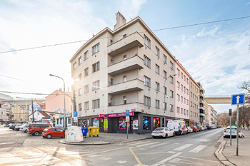 Prodej bytu 2+kk v osobním vlastnictví 78 m², Praha 2 - Nusle