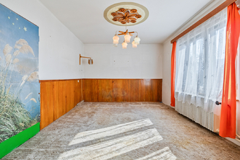 obývací pokoj - Prodej domu 141 m², Hýskov