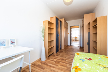 Prodej bytu 3+1 v osobním vlastnictví 71 m², Praha 8 - Troja