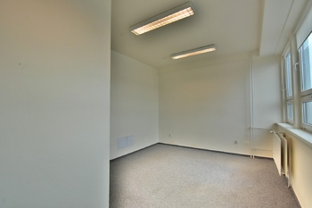 Pronájem kancelářských prostor 18 m², Hradec Králové
